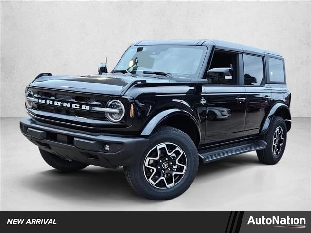 2025 Ford Bronco 4-Door Outer Banks's photo