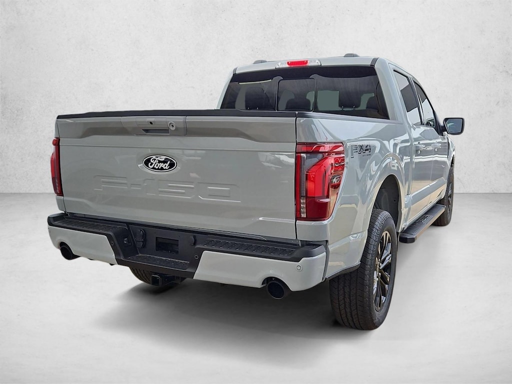 New 2026 Ford F-150 LARIAT Truck SuperCrew Cab