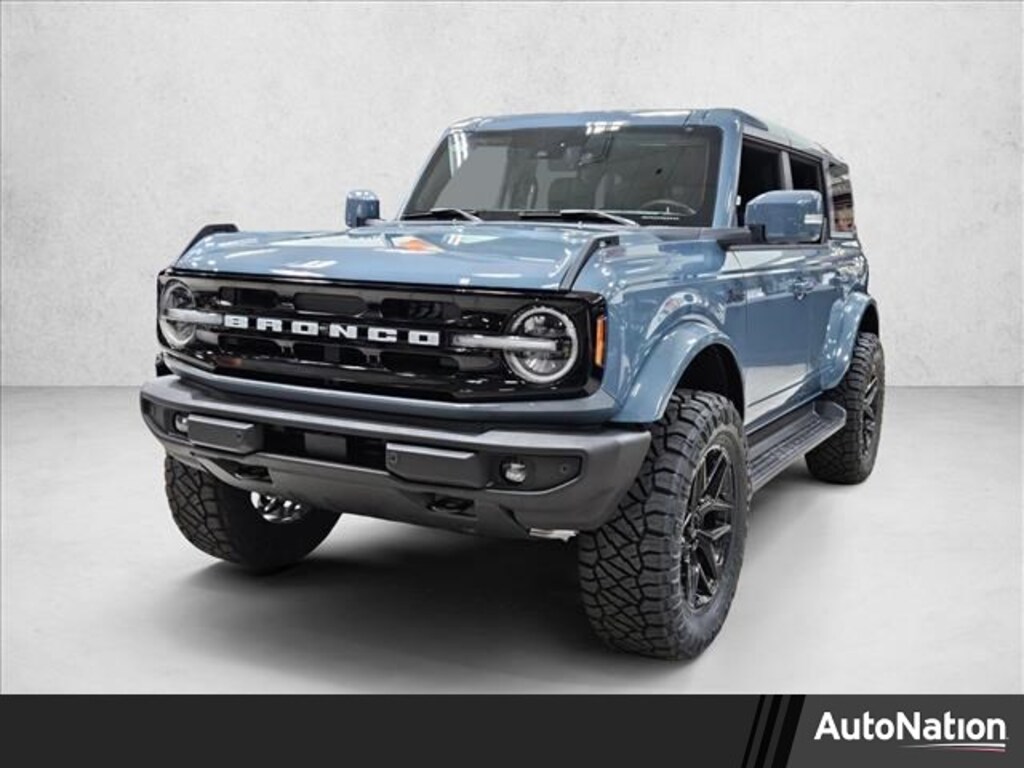 New 2025 Ford Bronco Outer Banks SUV