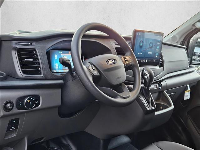 2026 Ford Transit photo 3