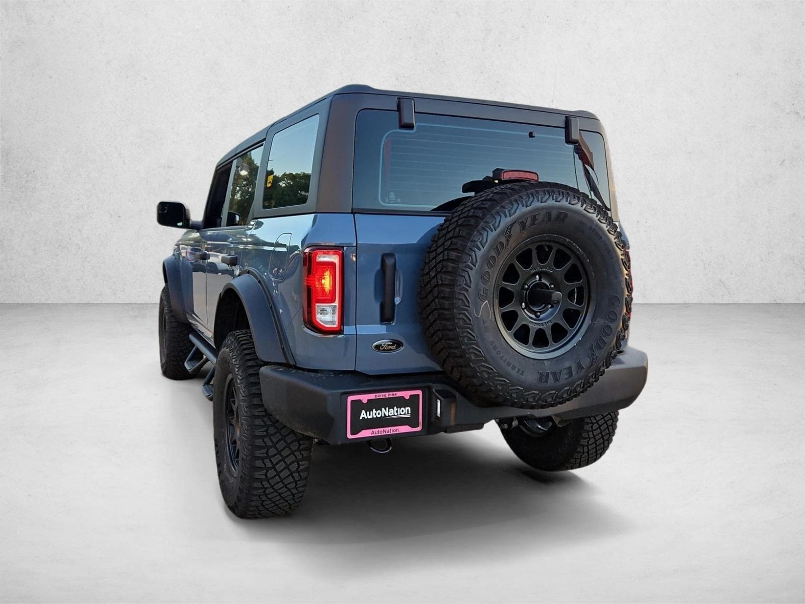 2025 Ford Bronco 4-Door Base - Photo 8