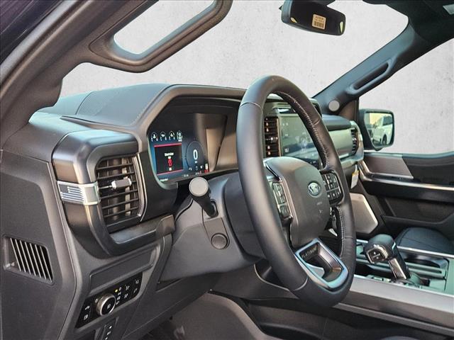2025 Ford F-150 Platinum photo 3
