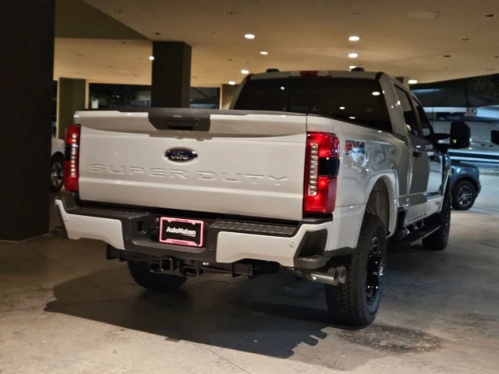 New 2026 Ford F-250 XL Truck Crew Cab