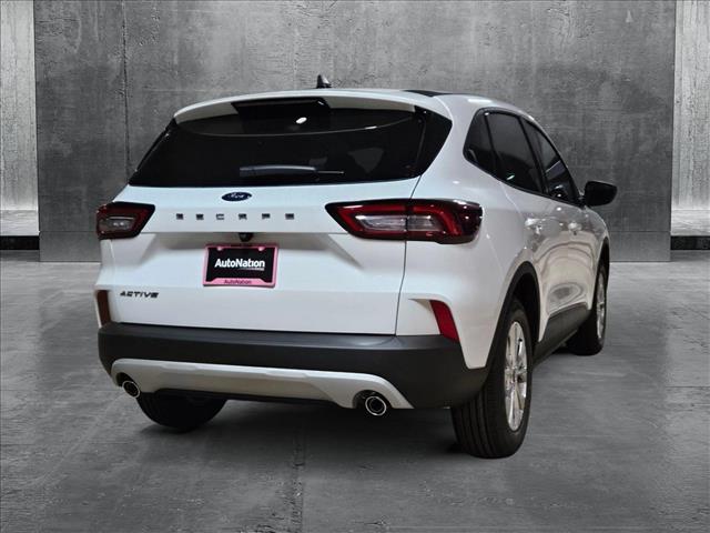2025 Ford Escape Active photo 2
