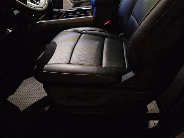 2026 Ford F-250 Lariat photo 3