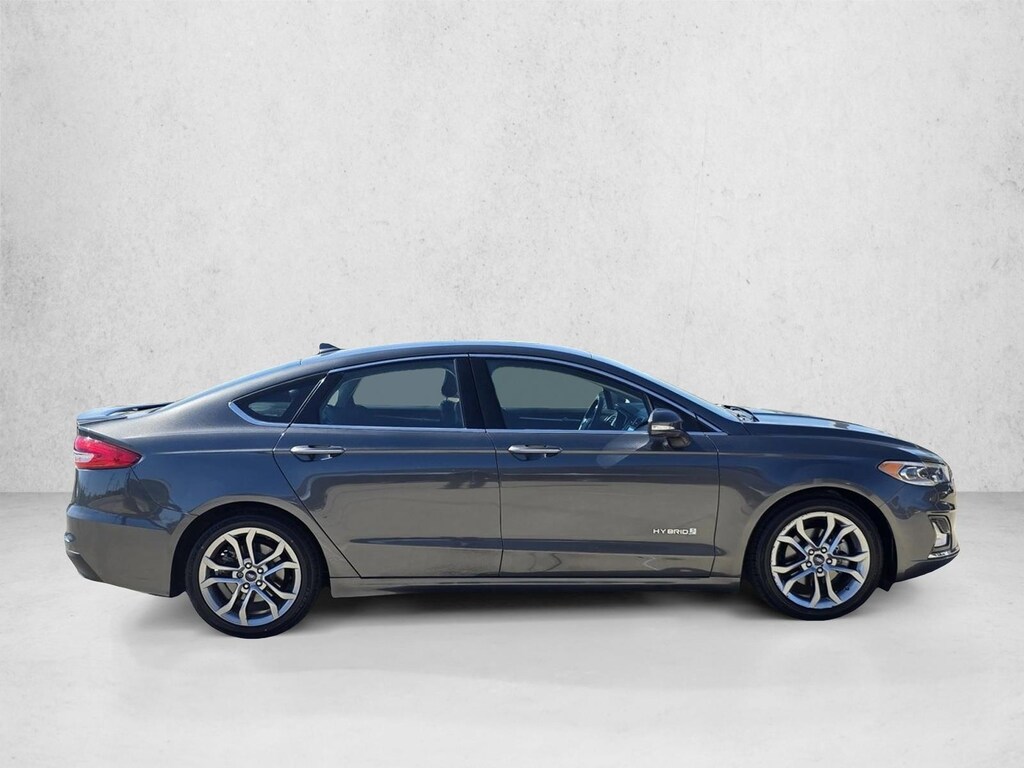 Used 2019 Ford Fusion Hybrid Titanium Sedan