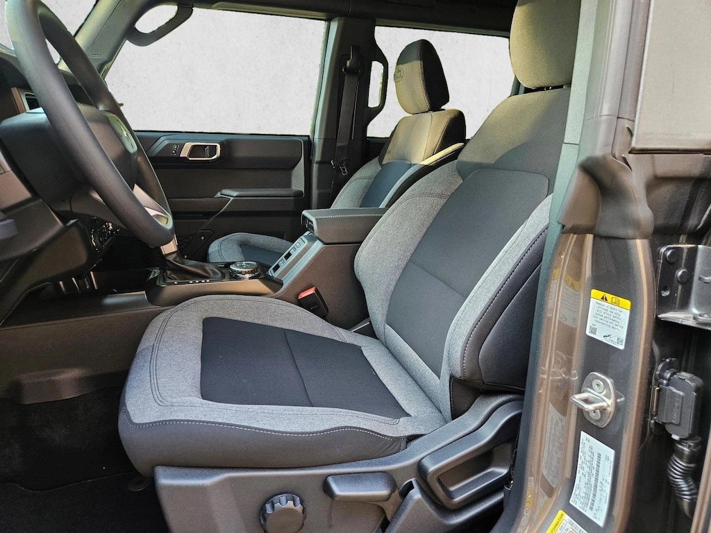 New 2026 Ford Bronco Base SUV