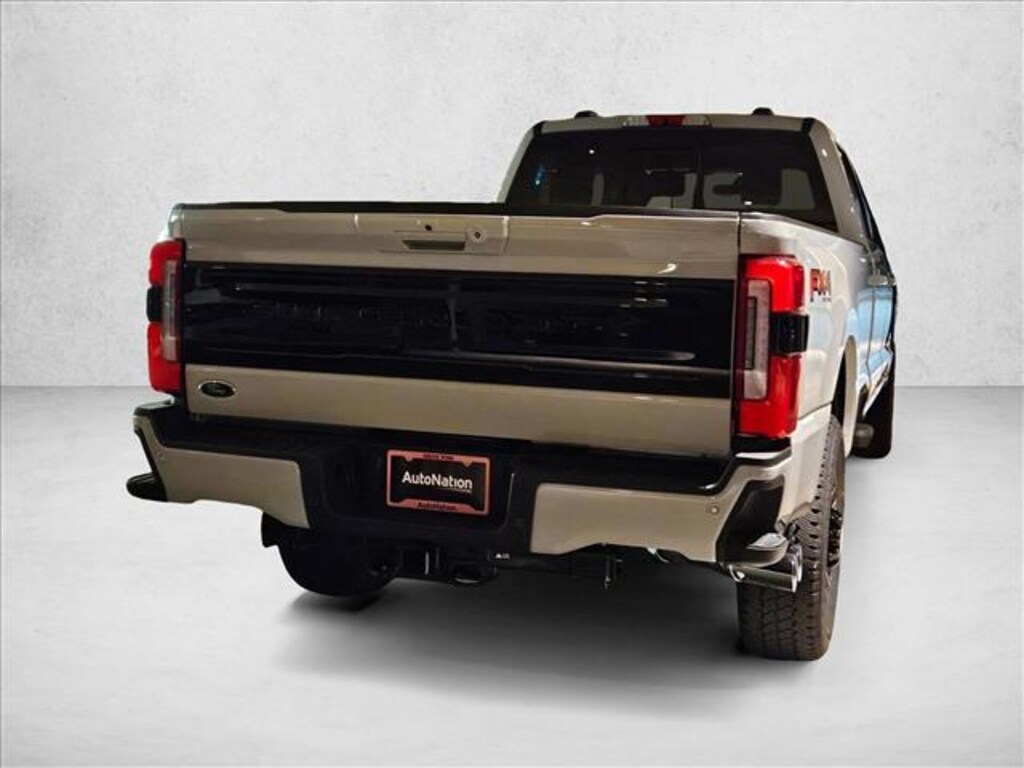 New 2026 Ford F-350 Platinum Truck Crew Cab