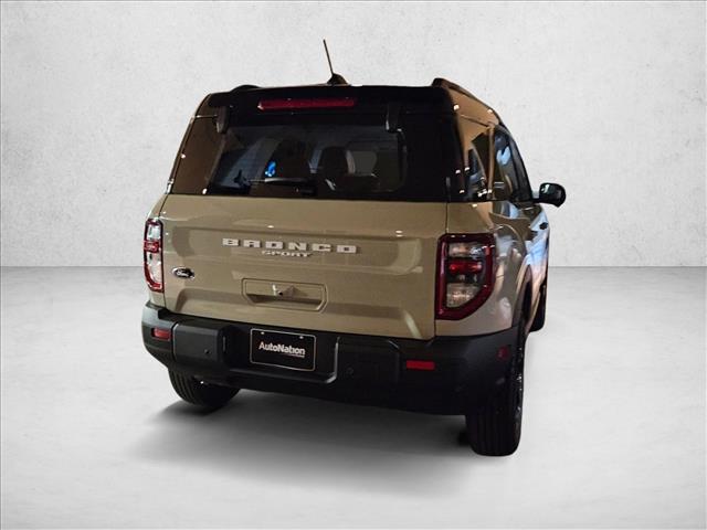 2025 Ford Bronco Sport Outer Banks photo 2