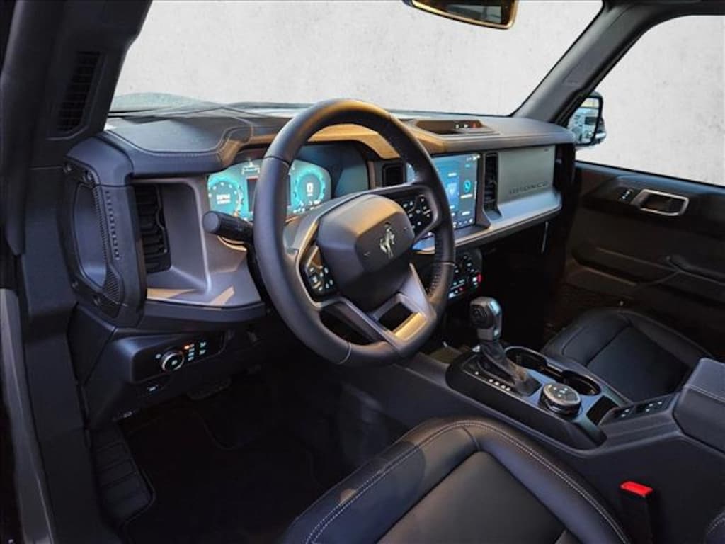 New 2025 Ford Bronco Outer Banks SUV