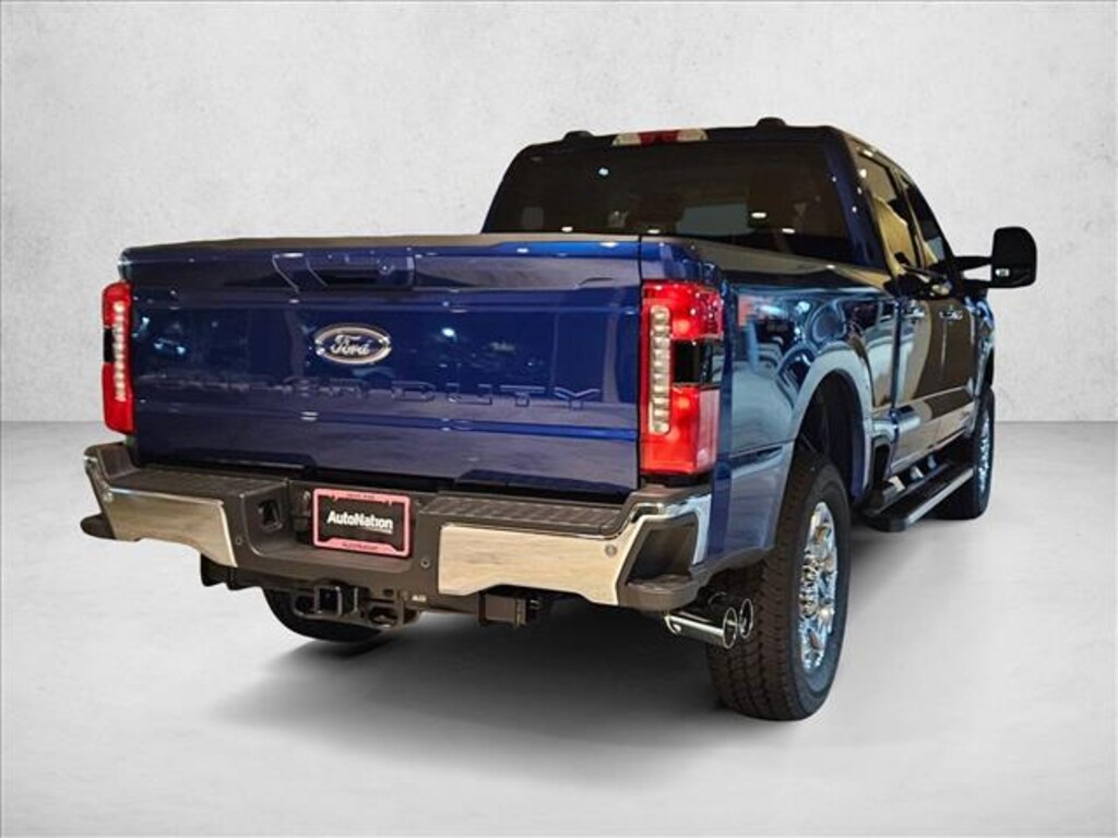 New 2026 Ford F-250 LARIAT Truck Crew Cab