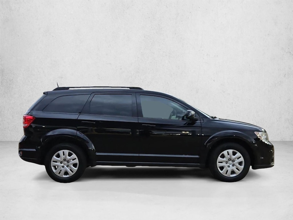 Used 2019 Dodge Journey SE SUV