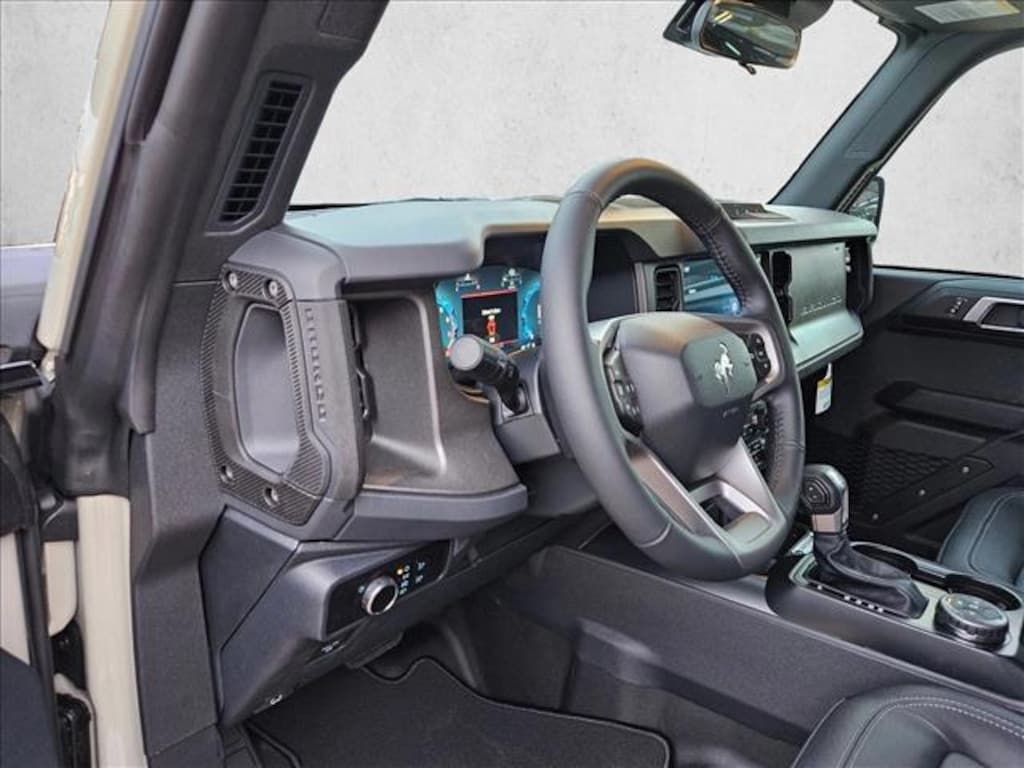 New 2025 Ford Bronco Big Bend SUV