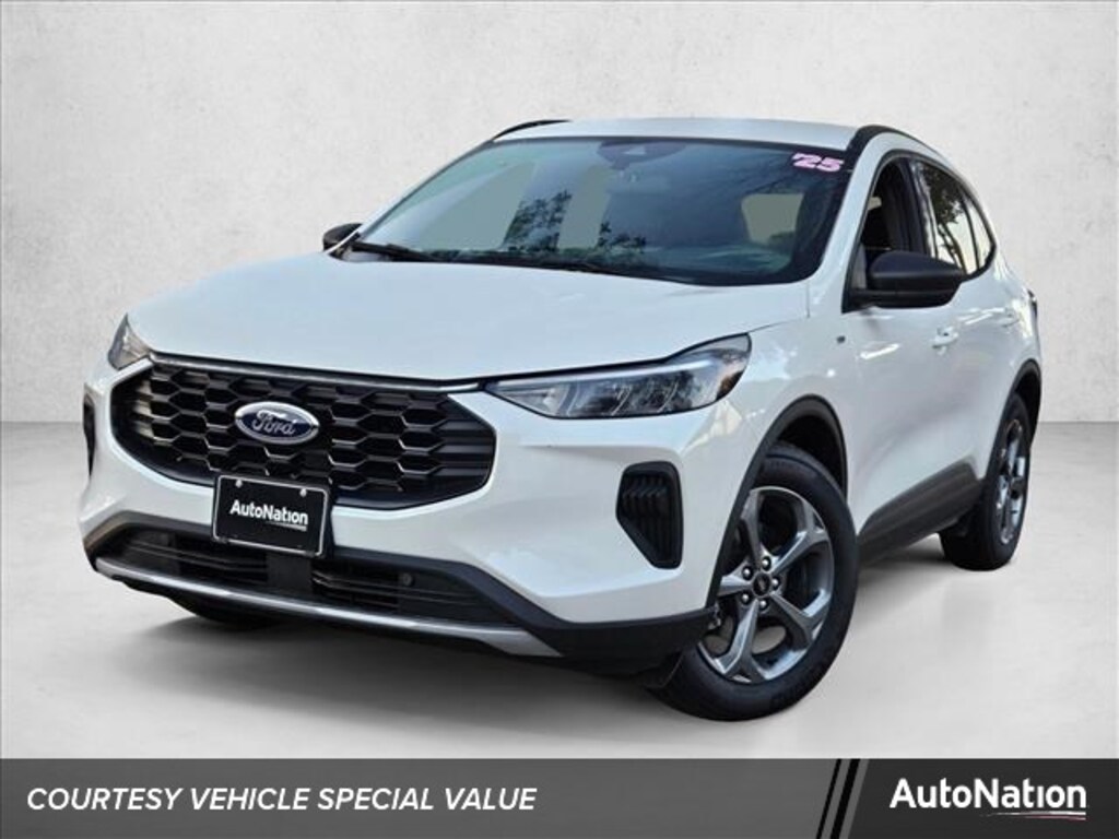 New 2025 Ford Escape ST-Line SUV
