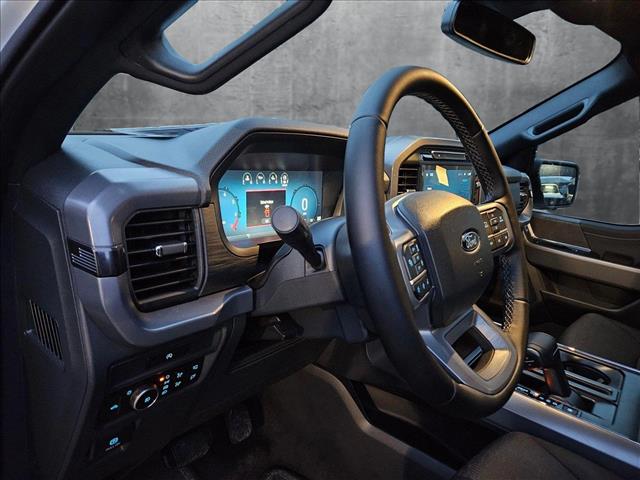 2025 Ford F-150 XLT photo 3