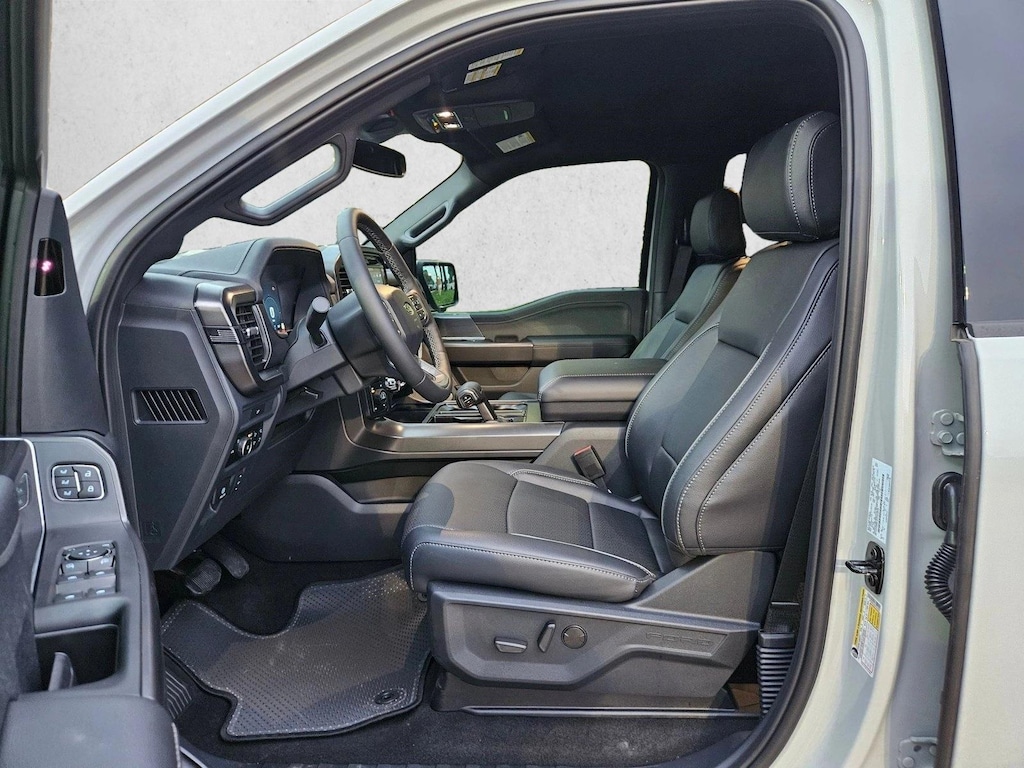New 2026 Ford F-150 LARIAT Truck SuperCrew Cab