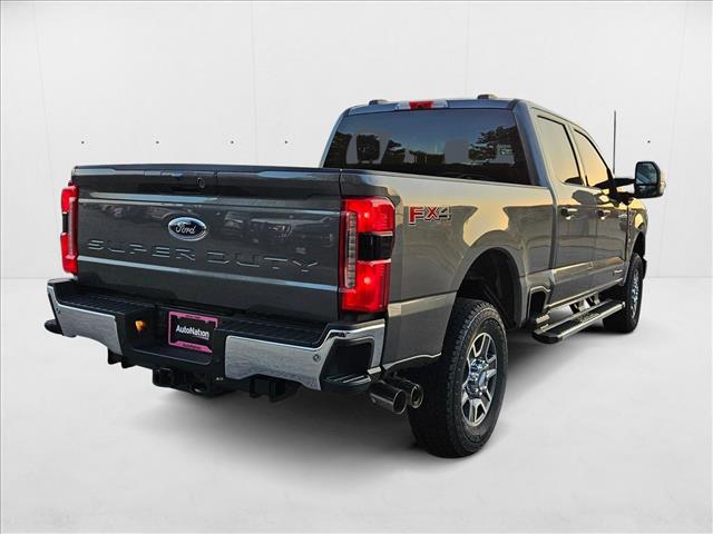 2026 Ford F-250 Lariat photo 2