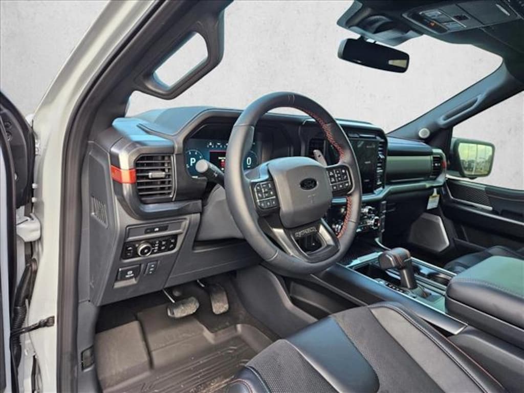 New 2025 Ford F-150 Raptor Truck SuperCrew Cab