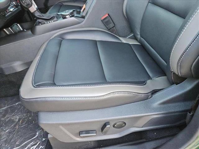 2025 Ford Bronco Outer Banks photo 4