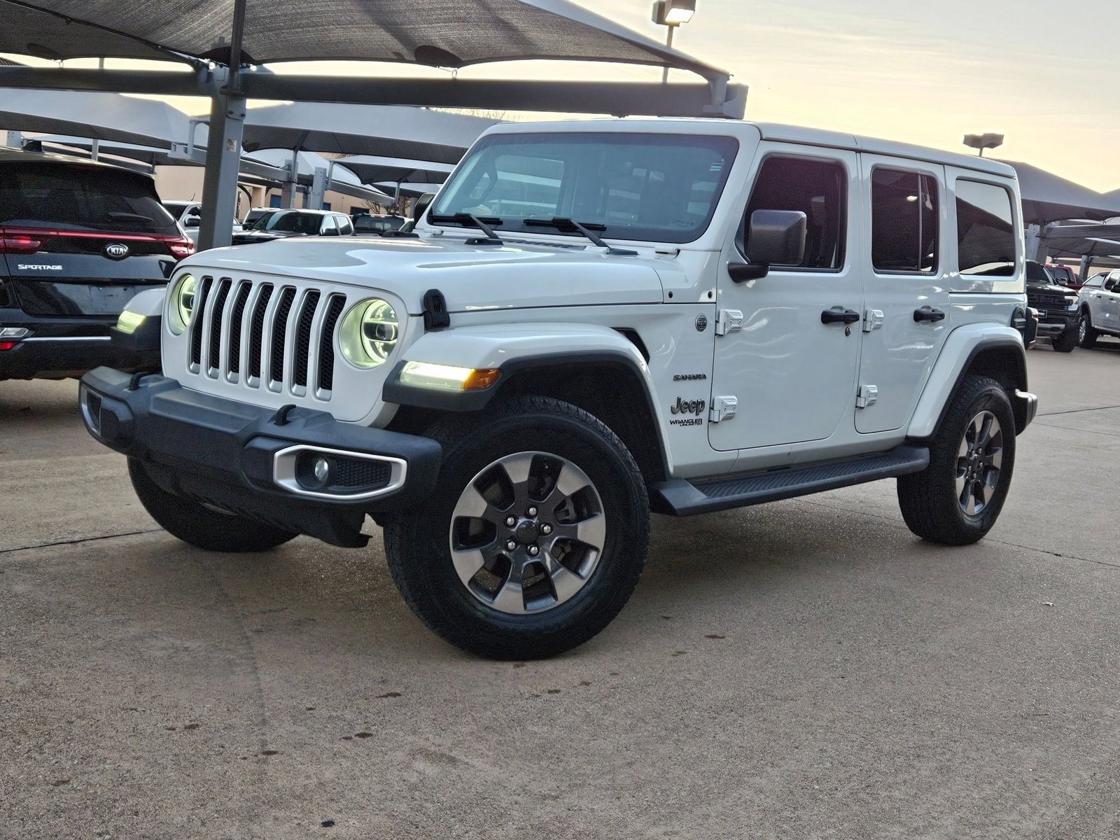 2018 Jeep All-New Wrangler Unlimited Sahara's photo