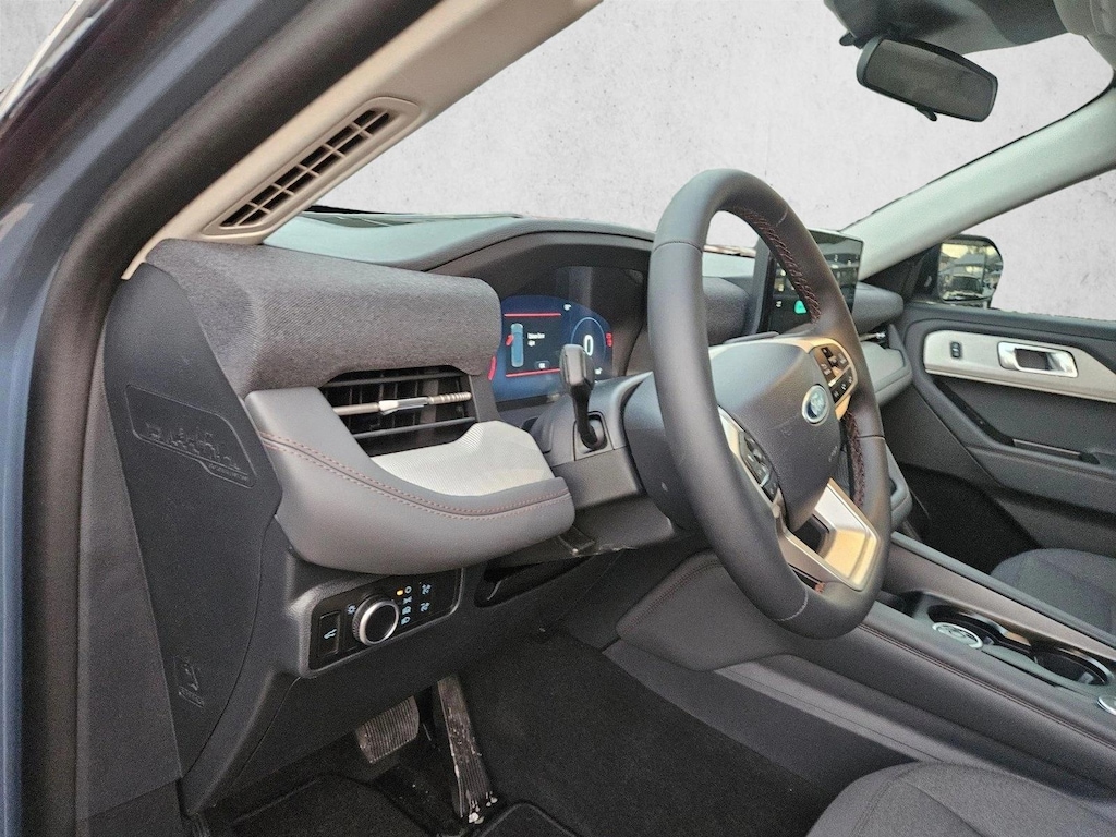 New 2026 Ford Explorer Active w/200A Pkg SUV