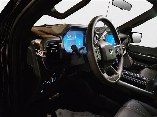 2025 Ford F-150 STX photo 3