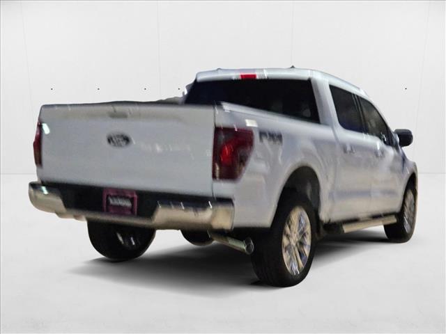 2025 Ford F-150 Lariat photo 2