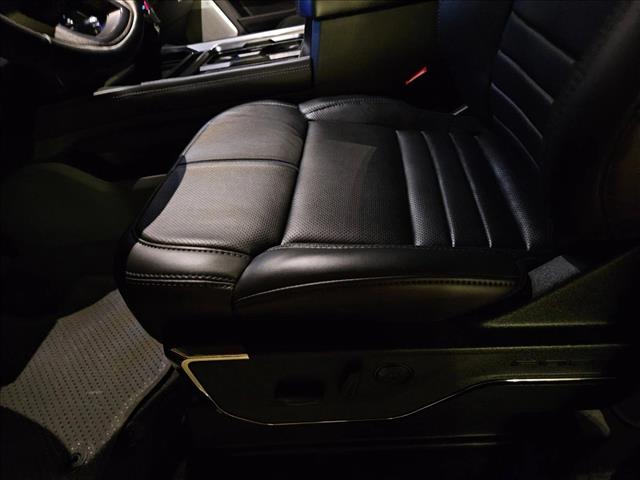 2026 Ford F-350 Platinum photo 4