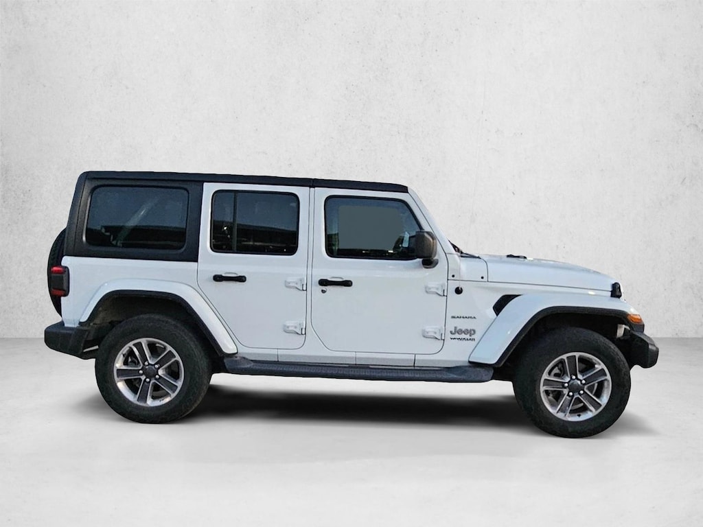 Used 2018 Jeep Wrangler Sahara SUV