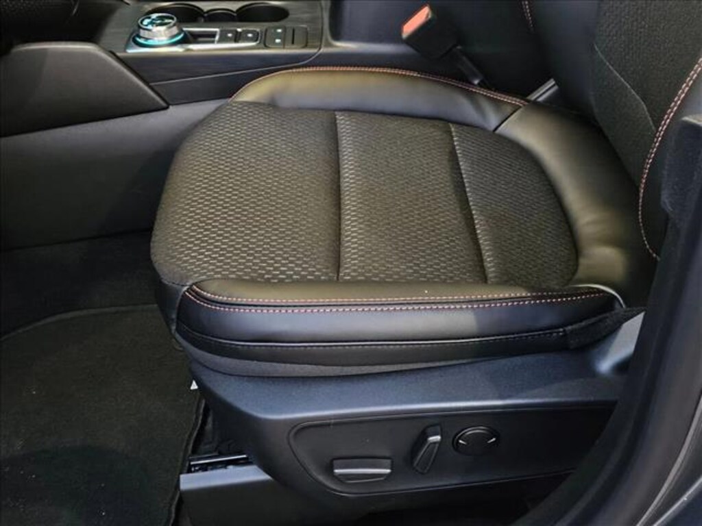 New 2026 Ford Escape ST-Line SUV