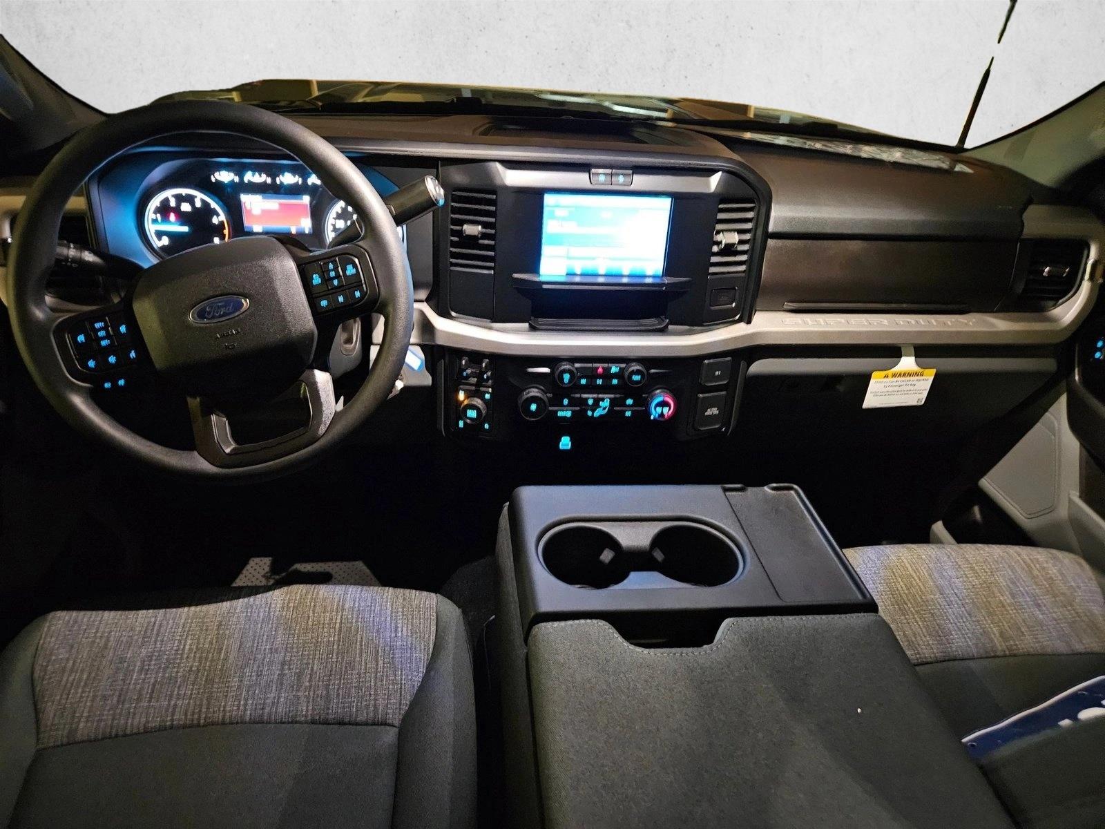 2026 Ford F-250 Super Duty XLT - Photo 10