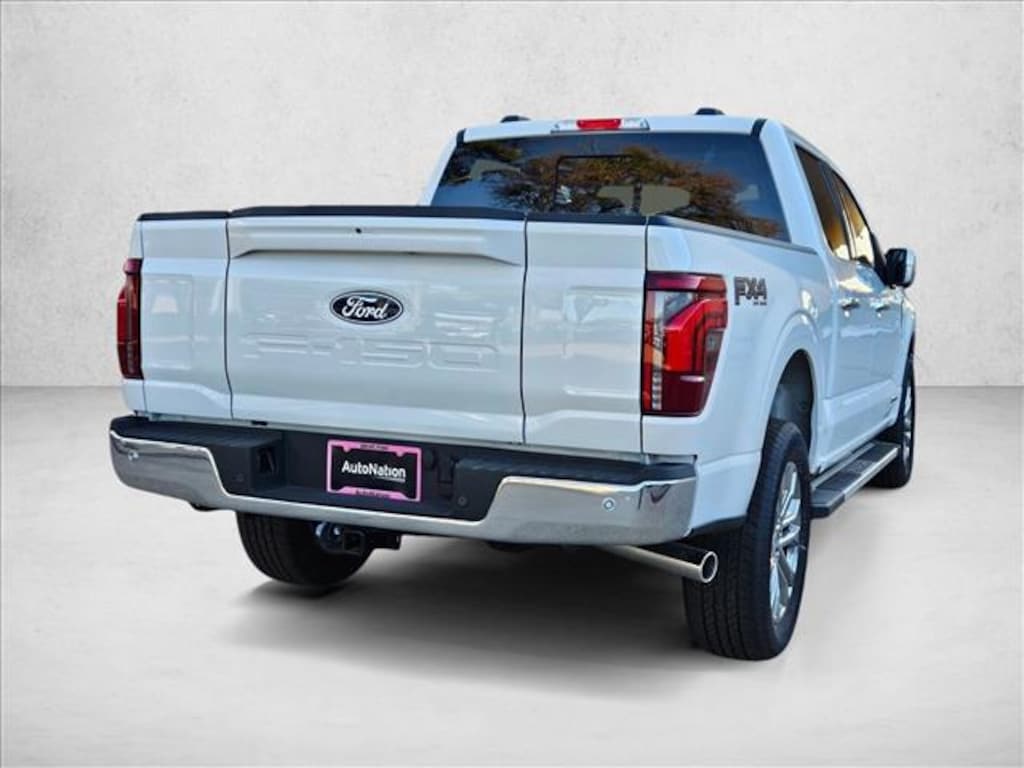 New 2025 Ford F-150 LARIAT Truck SuperCrew Cab