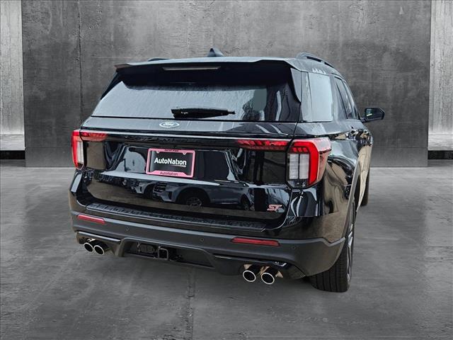 2025 Ford Explorer ST photo 2