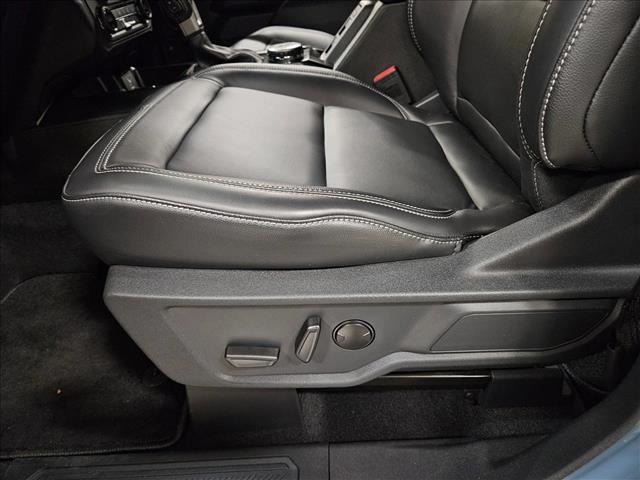 2025 Ford Bronco Outer Banks photo 4