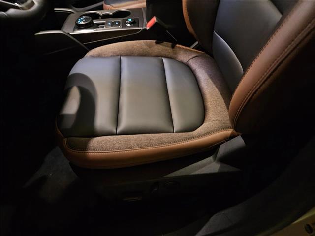 2025 Ford Bronco Sport Outer Banks photo 4