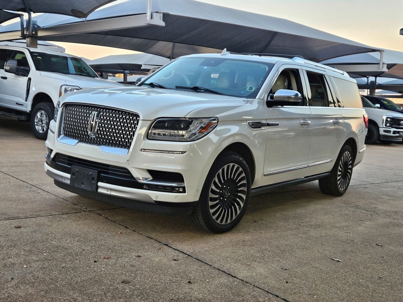 2020 Lincoln Navigator Black Label L's photo