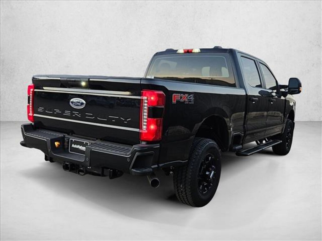 New 2026 Ford F-250 XL Truck Crew Cab