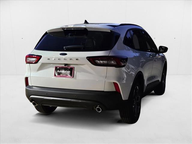 2025 Ford Escape ST-Line photo 2