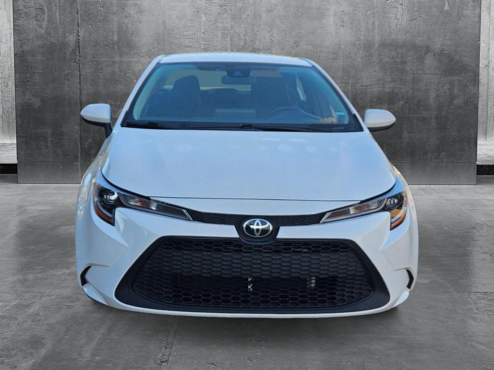 Used 2022 Toyota Corolla LE with VIN 5YFEPMAE0NP333976 for sale in Fort Worth, TX