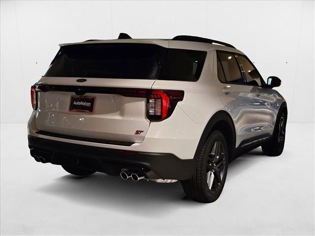 2025 Ford Explorer ST photo 2