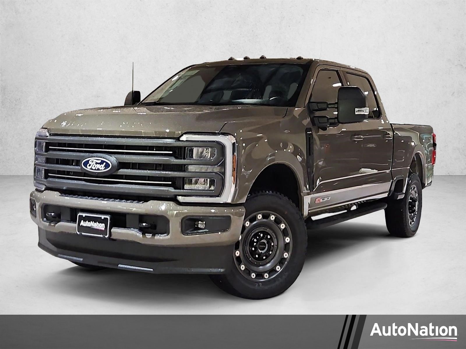 New 2027 Ford F-250 XLT Truck Crew Cab