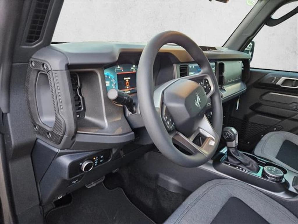 New 2026 Ford Bronco Base SUV