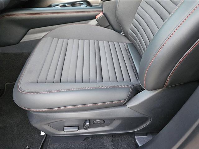 2025 Ford Explorer ST-Line photo 4