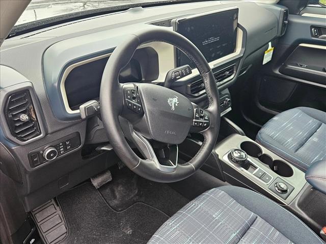 2025 Ford Bronco Sport Heritage photo 2