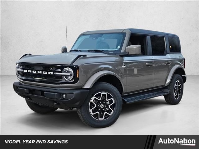 2025 Ford Bronco 4-Door Outer Banks's photo
