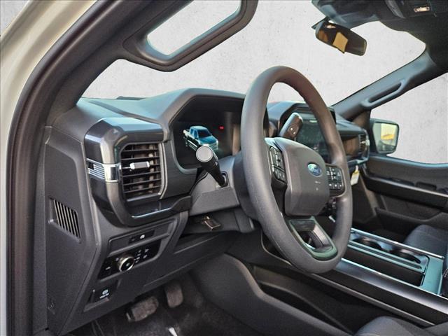 2025 Ford F-150 STX photo 3