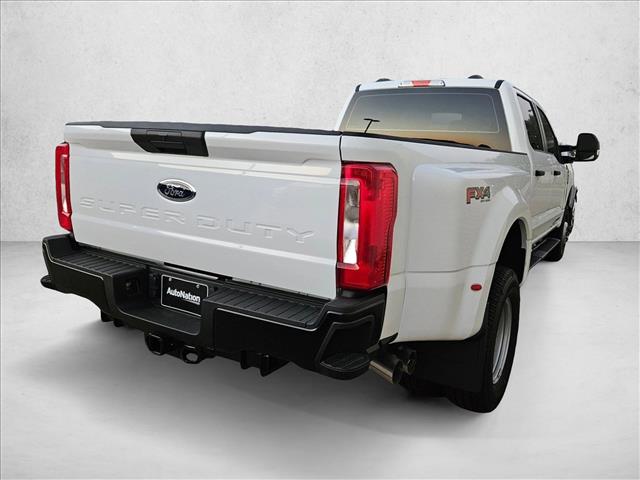 2026 Ford F-350 XL photo 2