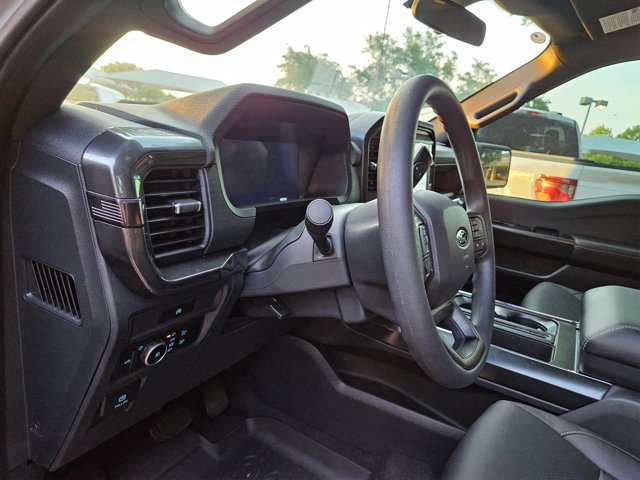 2025 Ford F-150 STX photo 3