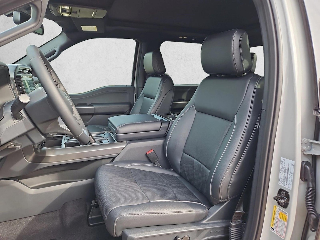 New 2026 Ford F-150 LARIAT Truck SuperCrew Cab