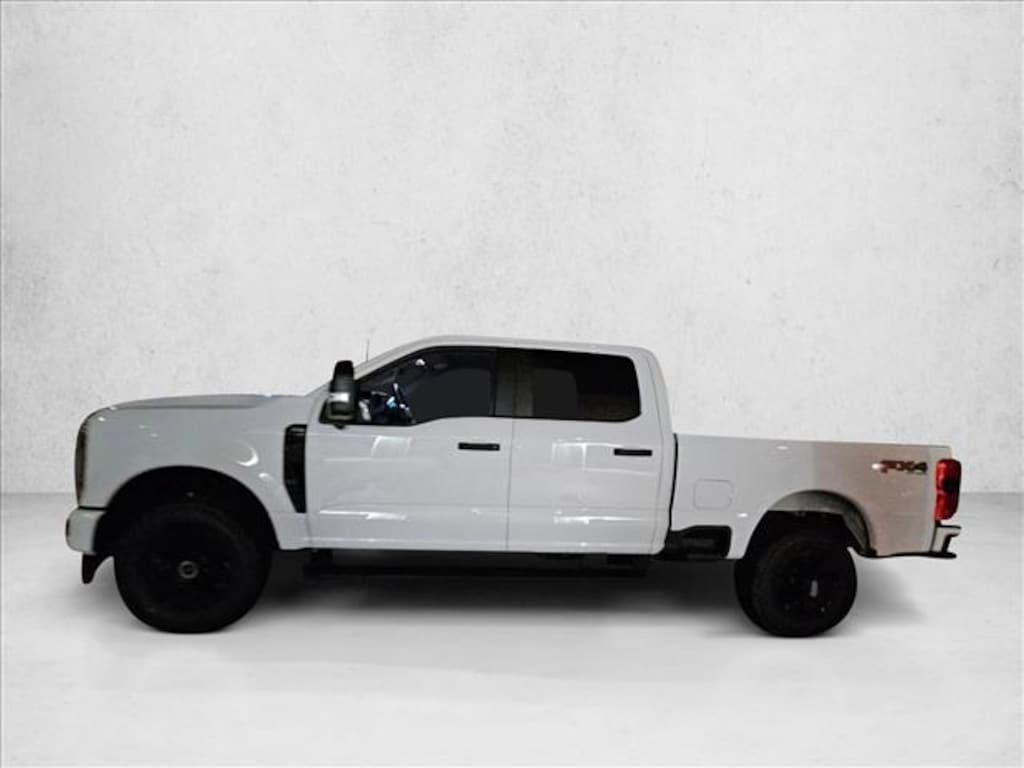 New 2026 Ford F-250 XL Truck Crew Cab